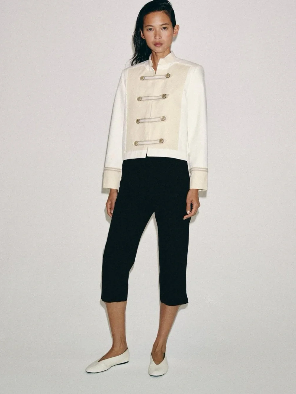 ZARA ZW Collection jacket featuring embossed gold button - Picture 6 of 15